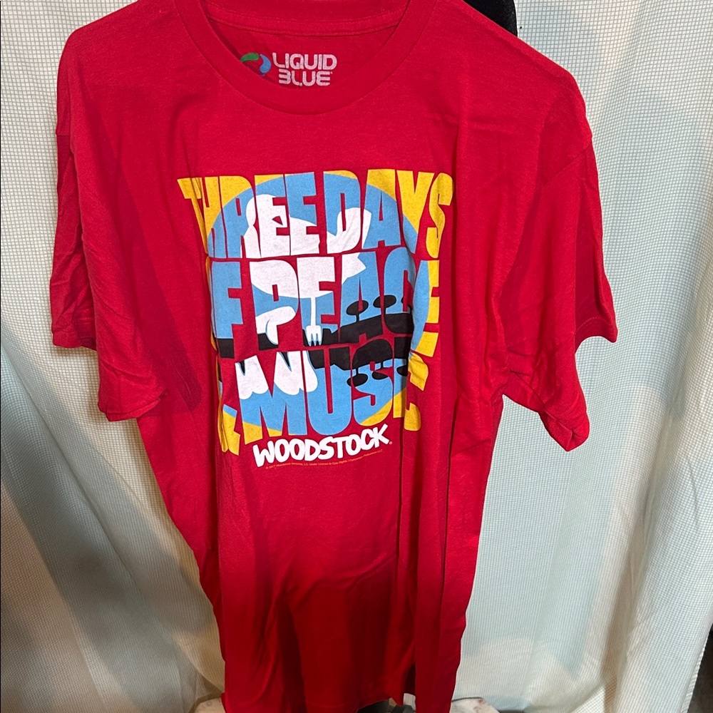 Woodstock Graphic Tee Size XL New no tags official license merch-Liquid blue